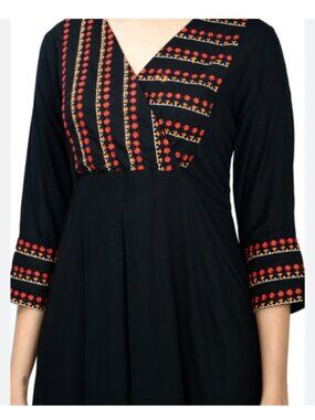 R&B Black Midi Dress, Red & Orange Embroidered Floral Pattern 3/4 Sleeves, XS